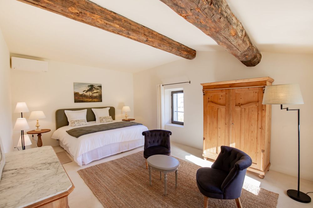 Photographs of Bastide du Baron villa in Provence - Image 39 of 50