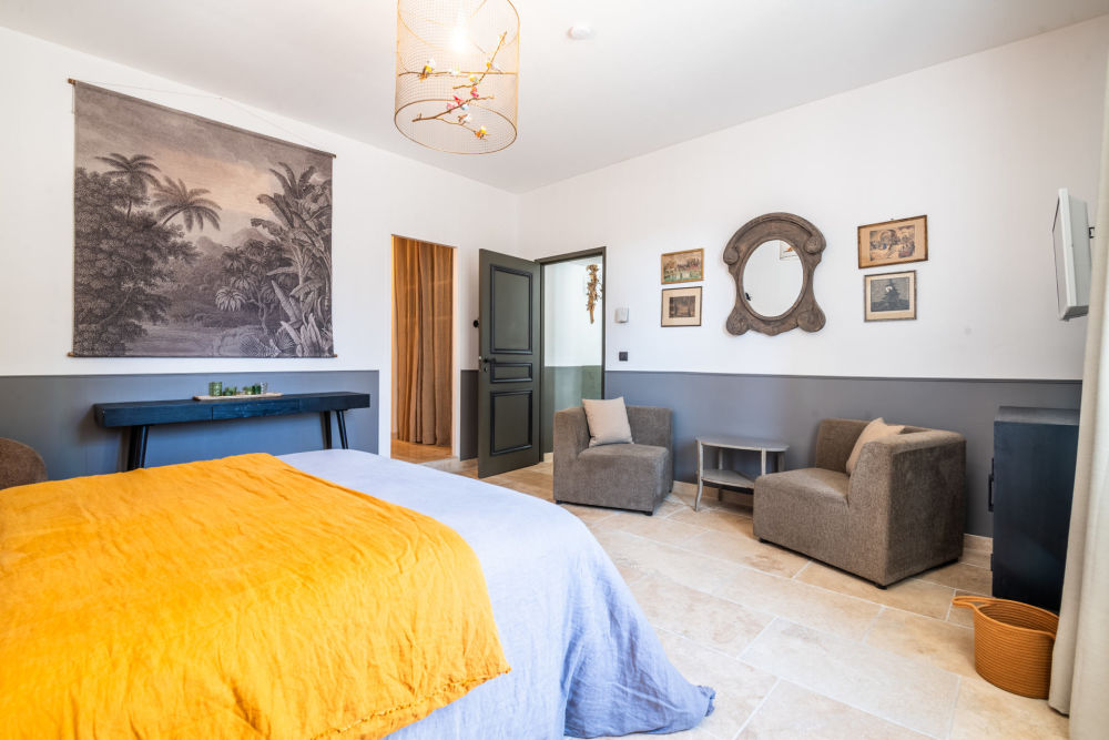 Photographs of Mas des Pêchers villa in Provence - Image 24 of 52