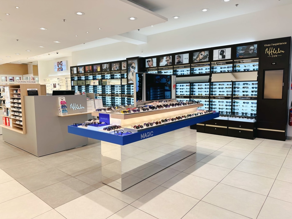 Magasin Opticien C.C. Les 4 Temps 92800 PUTEAUX intérieur