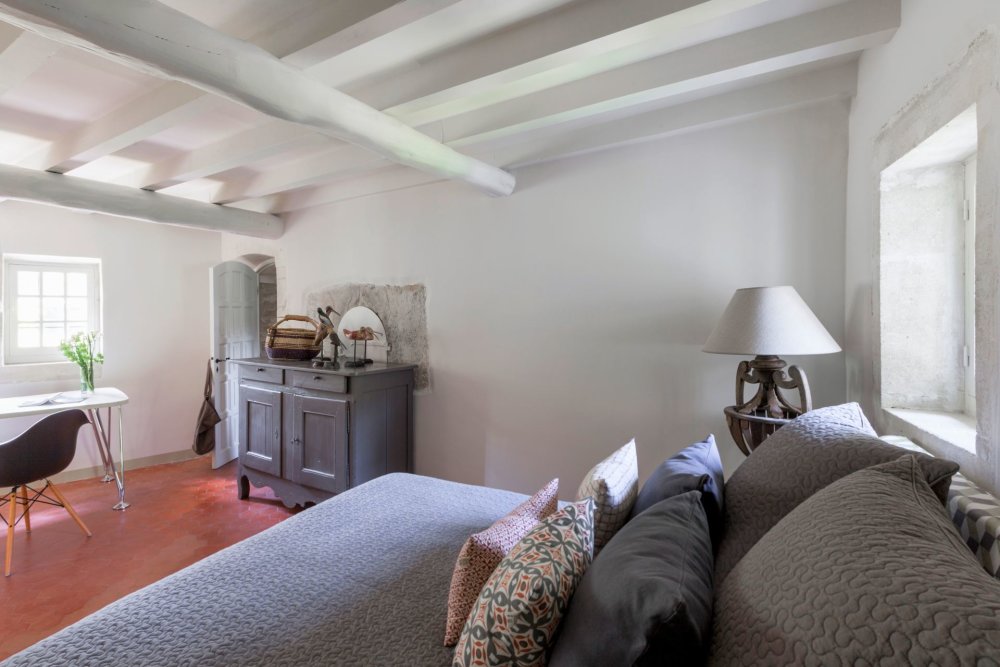 Photographs of Mas la Calade villa in Provence - Image 26 of 38